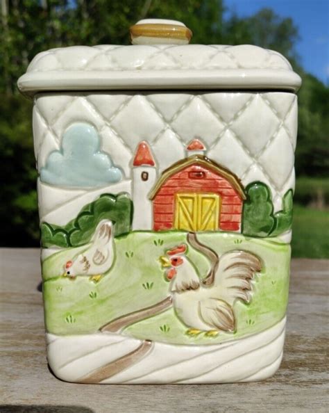 OTAGIRI 1982 Quilted Country Farm Scene Canister With Lid 6 5 X4 75 X4