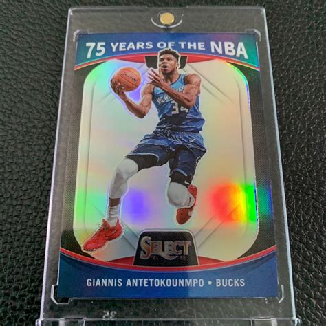 目立った傷や汚れなしGiannis Antetokounmpo 2021 22 Panini Select 75years of NBA