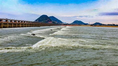 Prakasam Barrage Across The River Krishna In Vijayawada Andhrapradesh