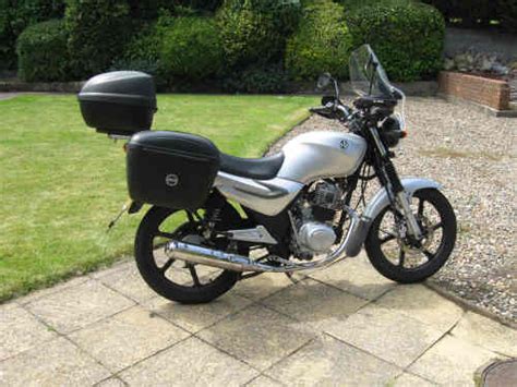 XS 125 K Motorbike Parts | Accessories Online at Wemoto UK