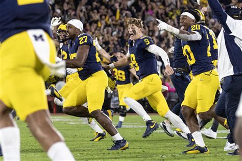 4Y6A5226 copy | MGoBlog | Flickr