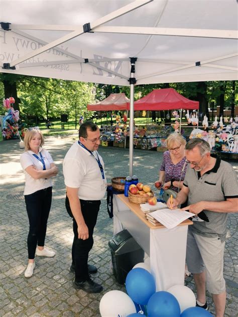 Małgorzata Doros on Twitter Podczas pikniku w Giszowiec stoisko