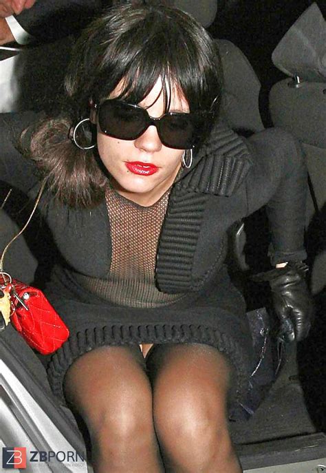 Wieder Mal Celebs Two Kommis Bitte ZB Porn