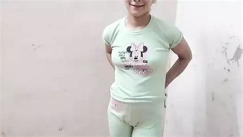 Step Sister Ko Bathroom Me Pakad Ke Chod Diya Free Porn D Xhamster