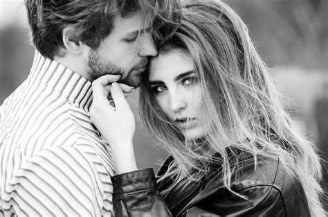 9 Trasaturi Pe Care Femeile Cu Adevarat Mature Le Cauta La Partenerul Lor Andreea Raicu