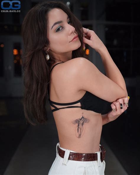 Vanessa Hudgens Nude Pictures Photos Playboy Naked Topless Fappening