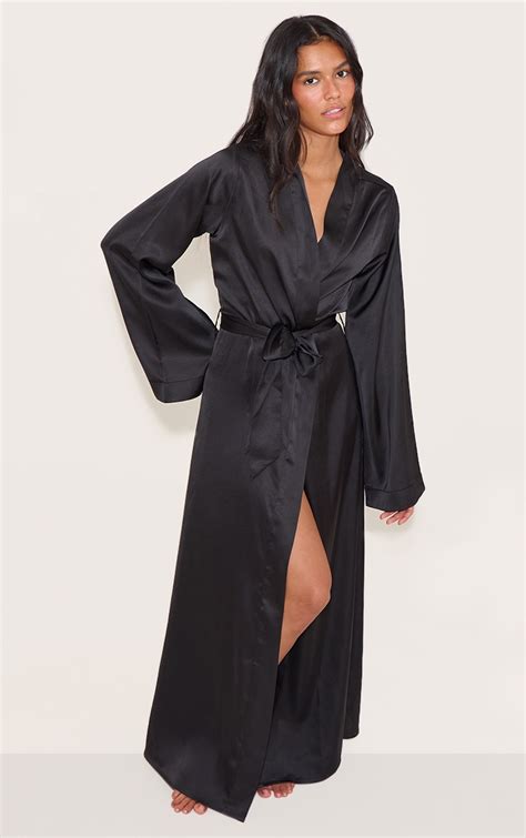 Nuisette Noire Longue En Matière Satinée Lingerie Pyjamas PLT FR