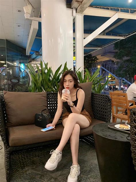 Hi M Khi H Btv Vtv H My Tung Nh Di N Bikini H N Phu Tri U Ph Tu I C Ng N Ng