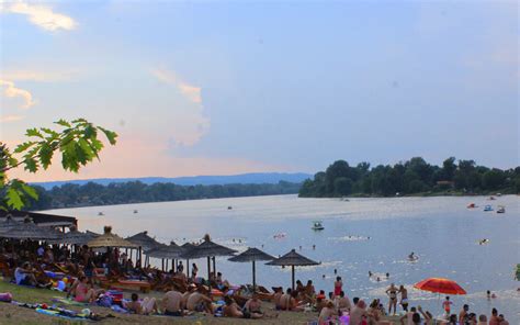 Srebrno Jezero To Veliko Gradiste