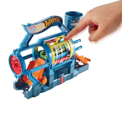 Hot Wheels Fold Out Speelset Turbo Jet Car Wash Thimble Toys