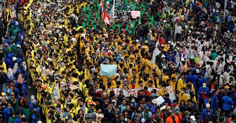 Indonesia Student Protests Against Bill To Ban Extra Marital Sex Enter Third Day New Straits Times