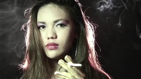 Cassie S Gold Gloves Smoking Kittens Productions Smoking Porn Smoking Fetish Smoke Porn