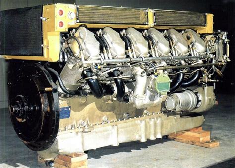 mbt usa  abramsmm engine  weapons parade