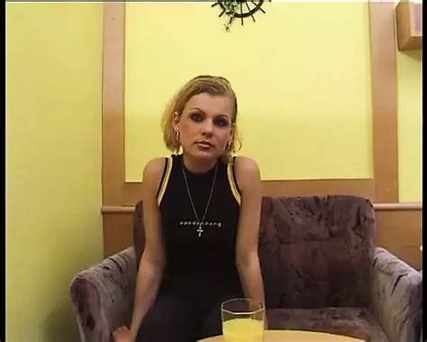 Free Scared Porn Videos XHamster