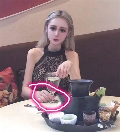 Ng Ng A Khi Nh N Th Y Th N H Nh Th T C A Hot Girl M Ng X H I Trung Qu C