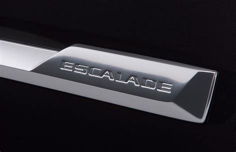 CADILLAC Escalade ESV Specs & Photos - 2014, 2015, 2016, 2017, 2018 ...