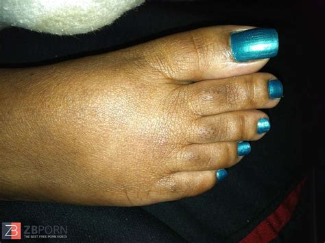 Teal Toes Car Footjob ZB Porn