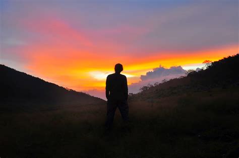 sunset surya kencana gunung gede