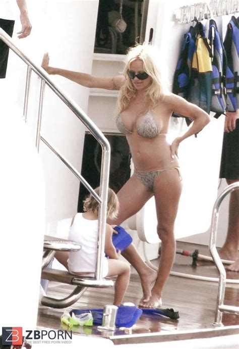 Pamela Anderson Naked And Cool ZB Porn