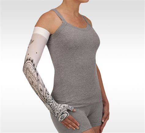 Juzo Soft Mx Max Arm Sleeve Boho Spirit White Signature Print