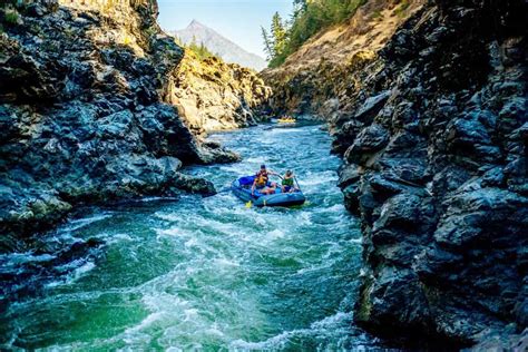 First Timers Guide to the Wild Rogue River | Northwest Rafting Company