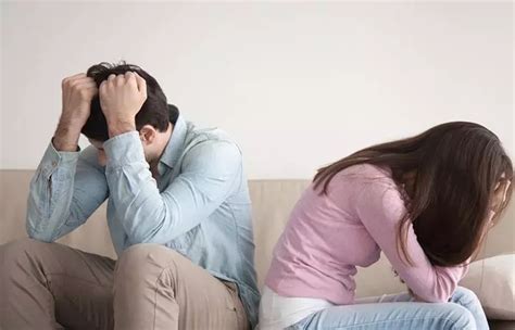 Living Together Before Marriage Benefits Drawbacks