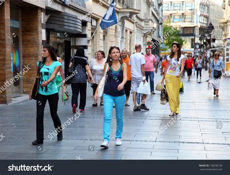 Belgrade Serbia September 9 People Walking Stock Photo 138298178