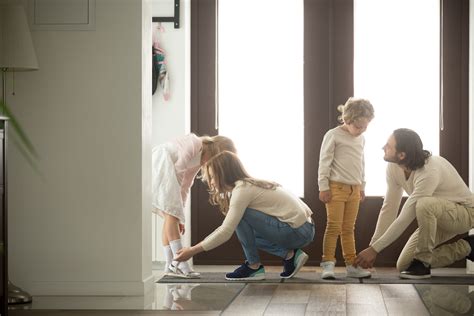 7 reasons you should never wear shoes in the house | KSL.com