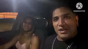 ESPOSA METENDO UM FÃ NA VIA LIGHT XVIDEOS