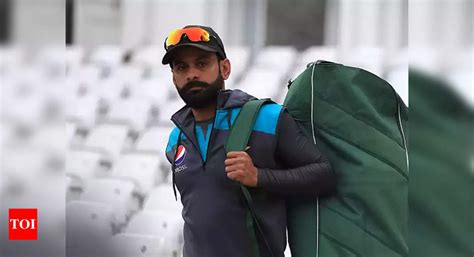 Mohammad Hafeez Wahab Riaz And Four Others Join Pakistan Squad In