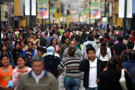 Perú Alcanzó Los 3335 Millones De Habitantes En El Año Del