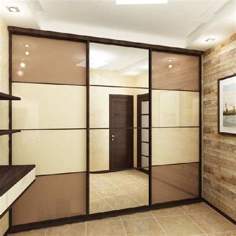 Встраиваемый шкаф-купе в прихожую: разновидности на 40 фото