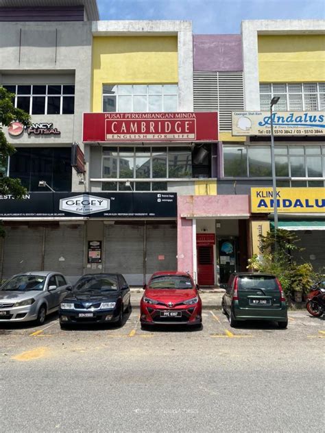 WTS 3 STOREY SHOP LOT PUSAT KOMERSIAL SEKSYEN 7 Property For Sale