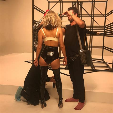 Fergie Hot Sexy Ass 4 Photos The Fappening