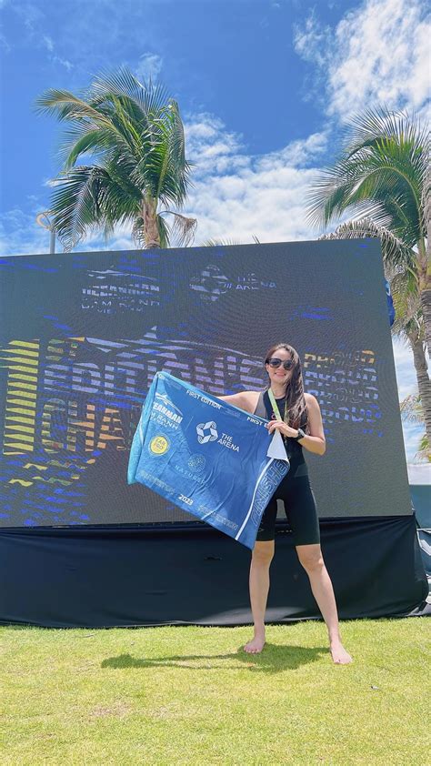 Hot girl Thủy Top U Nhan sắc như nàng thơ thân hình quyến rũ tâm hồn tuổi