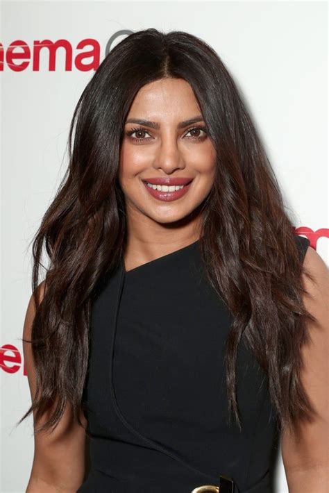 Priyanka Chopra Pictures So Hot They Might Set Off Your Fire Alarm Priyanka Chopra Hair