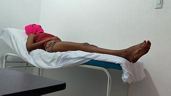 THE DOCTOR GIVES SPECIAL ATTENTION AND SENSUAL MASSAGE TO HIS FEMALE PATIENT XVIDEOS