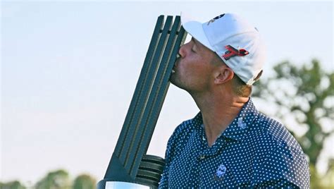 DeChambeau captures LIV Golf Chicago crown | The Manila Times