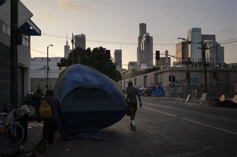 Newsom Orders California Officials To Dismantle Homeless Encampments