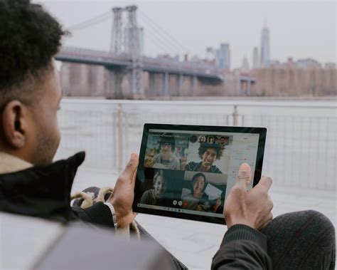 Top 5 Apps To Stay In Touch With Friends And Family - The Unordinary