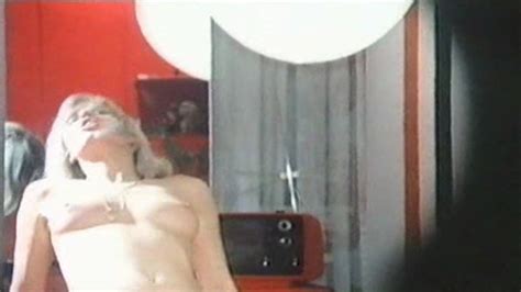 Naked Sigrun Theil In Rosie Nimmersatt