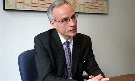 ubs philanthropy expert exits