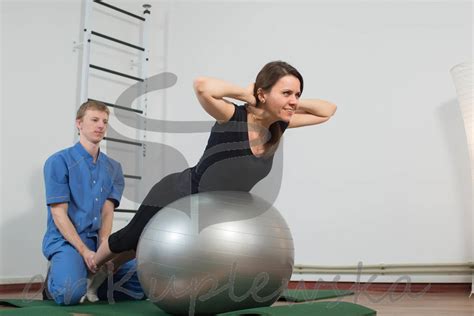 Масажі. Вісцеральний масаж живота . Медичний Центр Гірудотерапії.