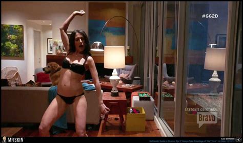 Naked Lisa Edelstein In Girlfriends Guide To Divorce