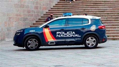 La Policía Nacional detiene a tres personas por diferentes hurtos en