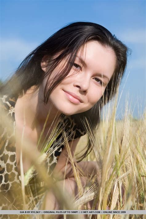 Nude Russian Big Tits XXX Dessert Picture