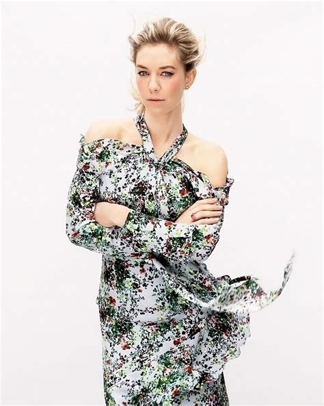 Vanessa Kirby Nude Scenes Sexy Photos Collection Scandal Planet