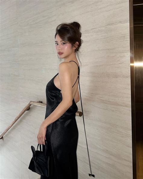 Clip hot girl tạp hóa Hàn Hằng xinh đẹp mê người