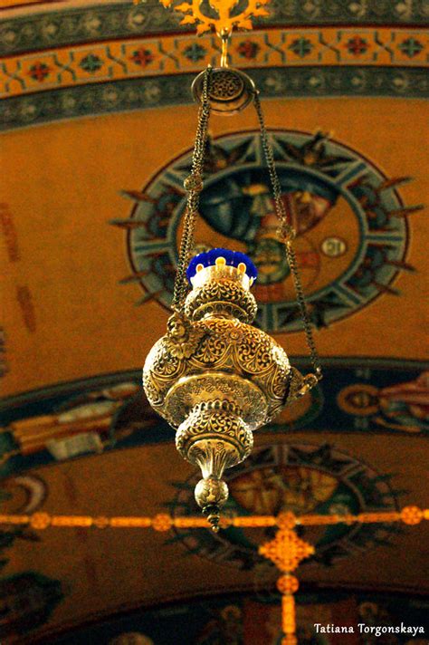 Лампада в интерьере собора | Информация о достопримечательно… | Flickr