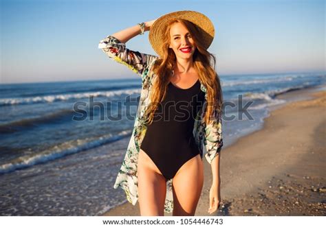 Fashion Summer Portrait Stunning Beauty Blonde Stock Photo Shutterstock